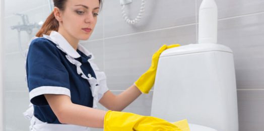 10 Steps to Clean the Bathroom